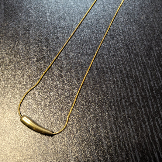 Elegant Gold Anti-Tarnish Chain with Teardrop Pendant