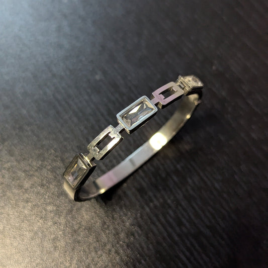 Chic Emerald-Cut Crystal Silver Kada